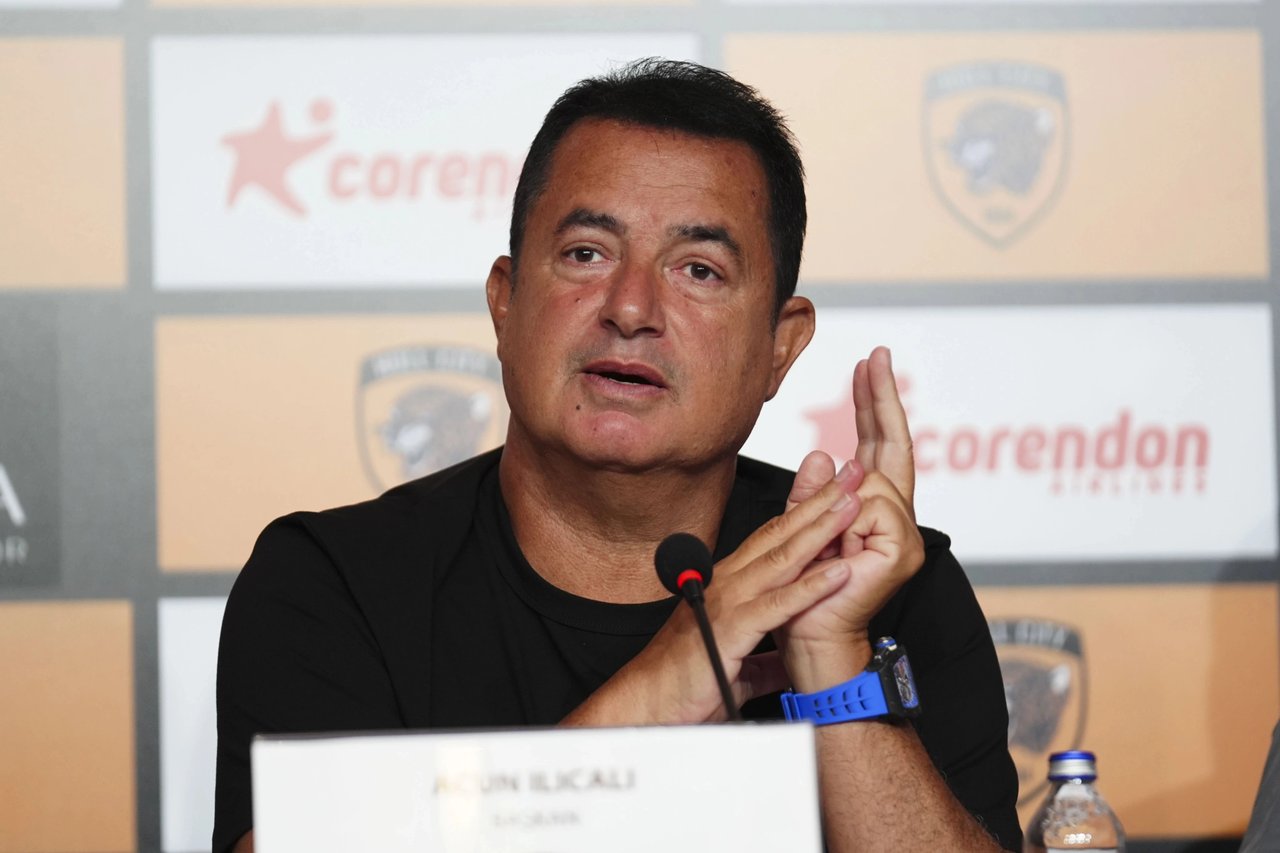 Acun Ilıcalı'dan Premier Lig mesajı