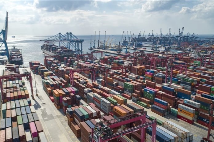 Serbest bölgeler mayısta 1 milyar 180 milyon dolarlık ihracatla rekor kırdı