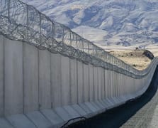 İran'dan 400 km'lik güvenlik duvarı hamlesi