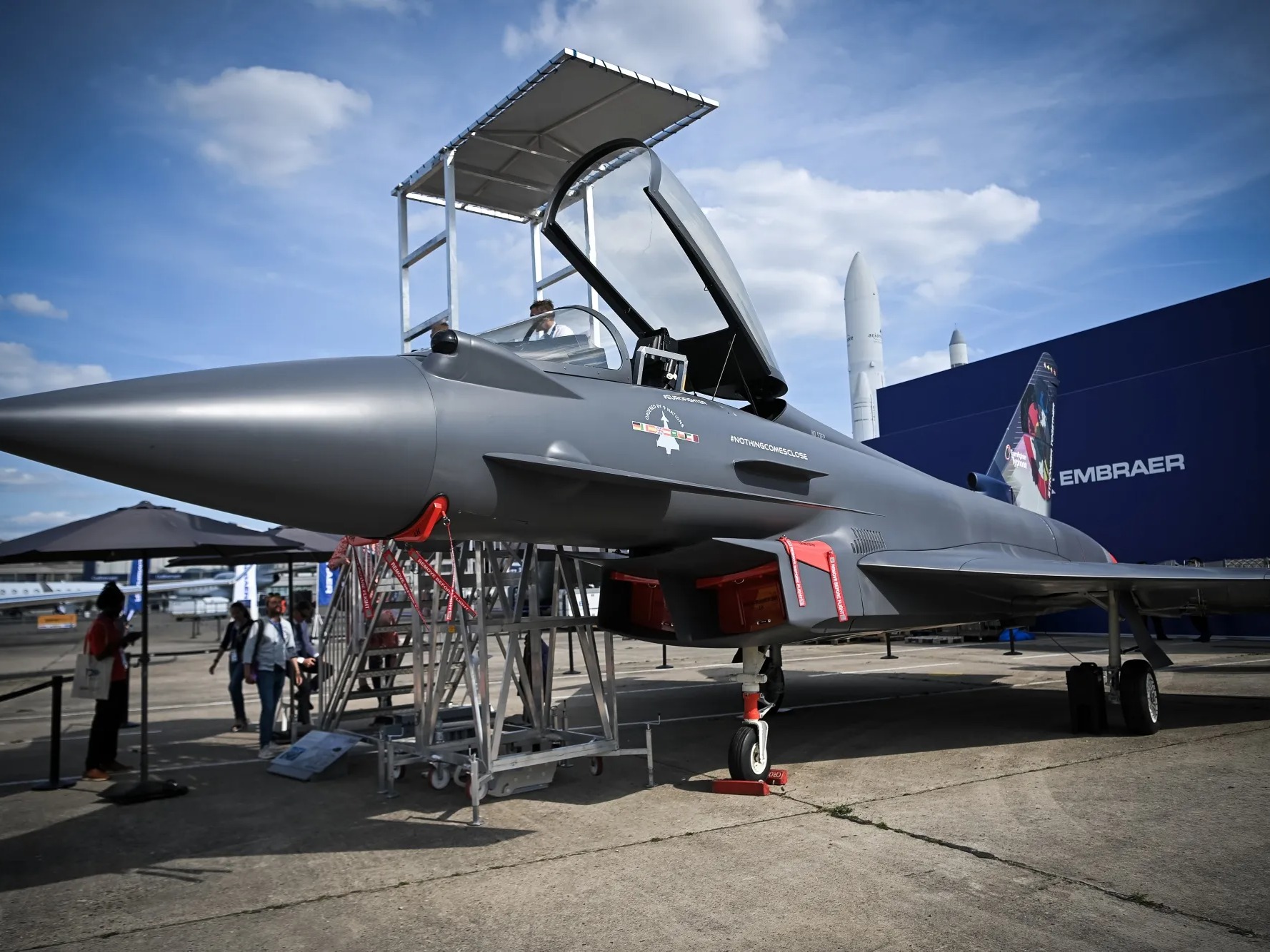 Erdoğan Presses Merz on Eurofighter Deal at NATO Summit