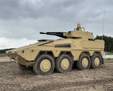 Katar, ilk Boxer RCT30 zırhlı muharebe araçlarını Almanya’dan teslim aldı