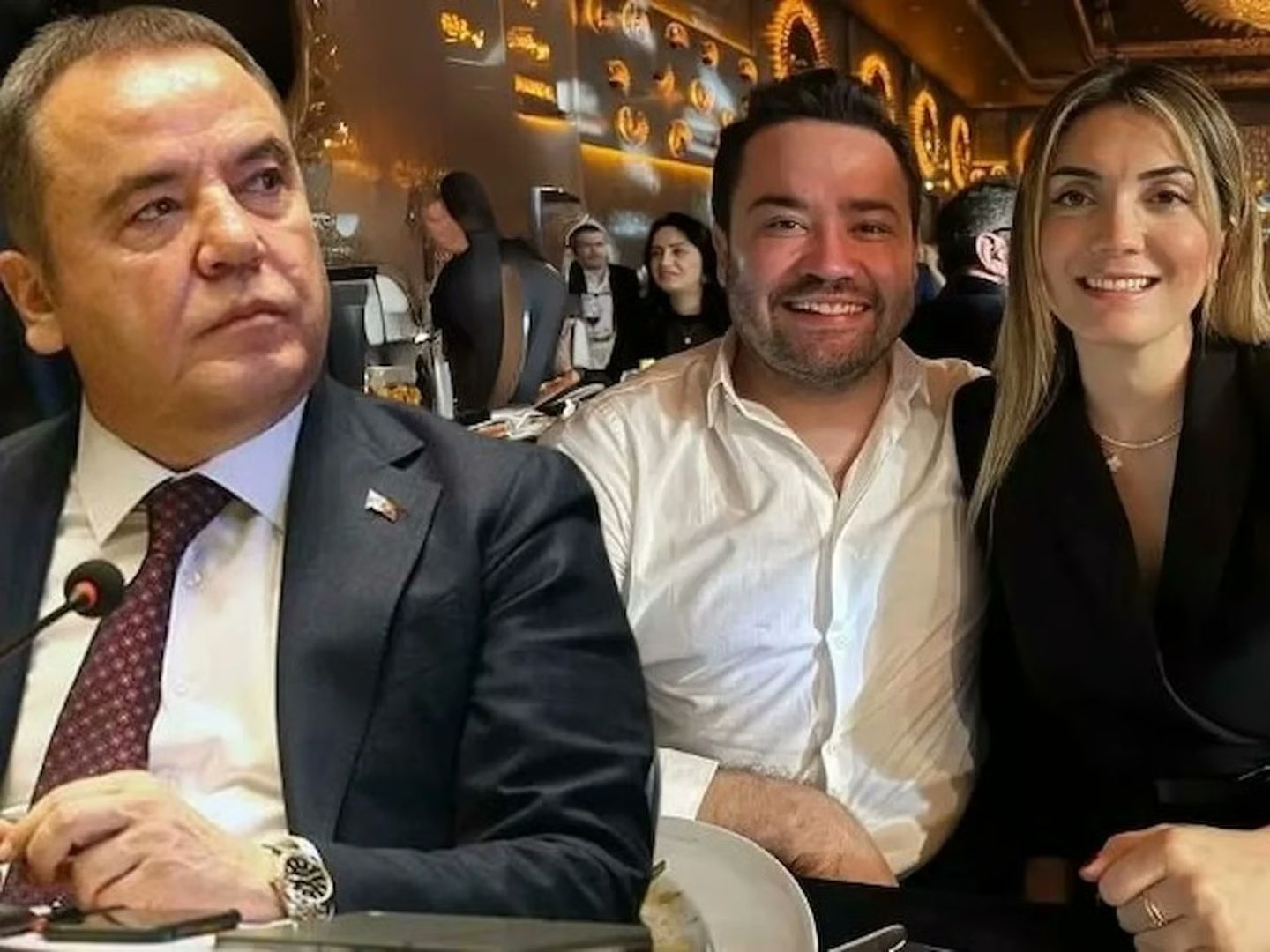 Muhittin Böcek ile oğlu ve gelininin mal varlıklarına el konuldu
