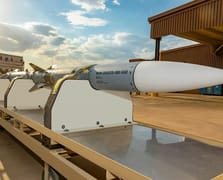 Hollanda, AIM‑120 AMRAAM füzelerinin ortak üretimi için ABD’den onay aldı