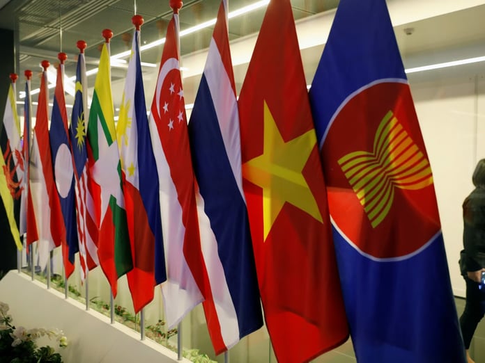 ASEAN ile Myanmar 5 yıl aradan sonra yeniden masaya oturuyor