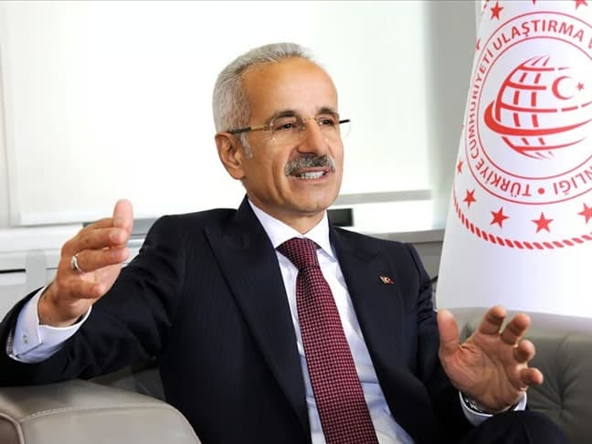 Bakan Uraloğlu: 11 uçak kalkamadı