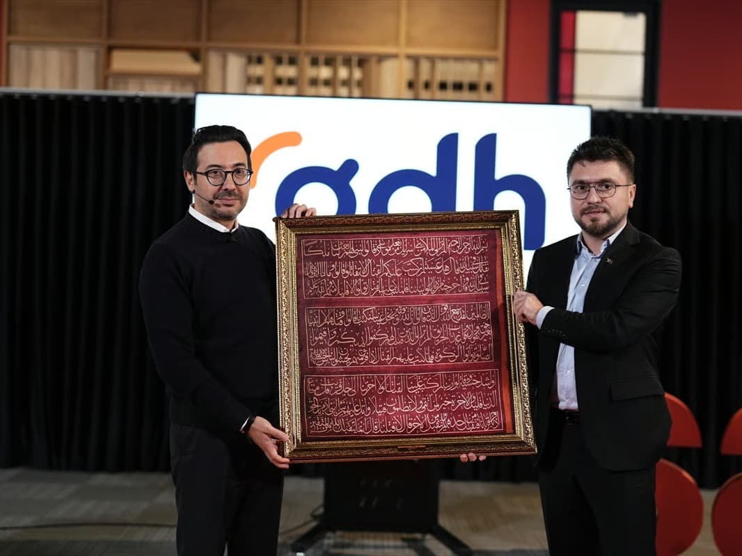 Serdar Karagöz gdh Sahne'ye konuk oldu