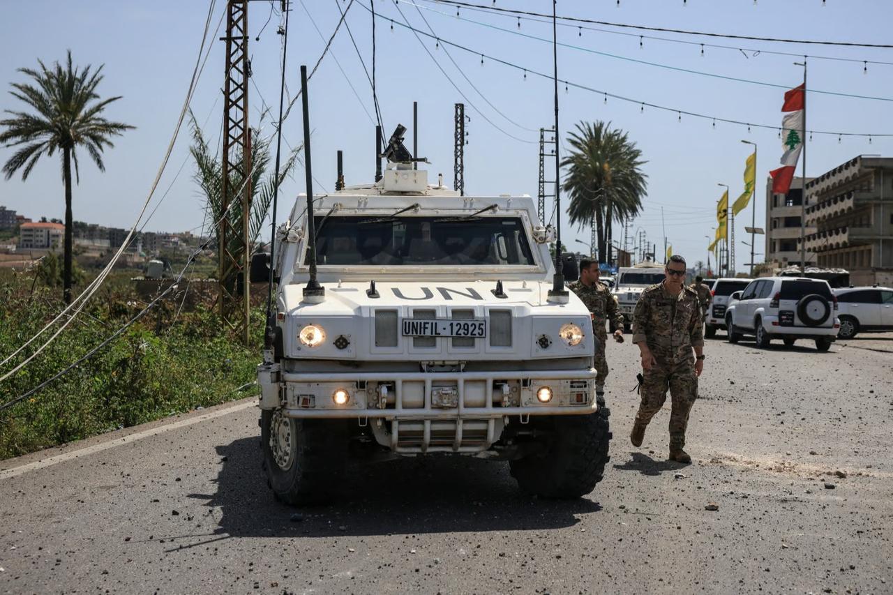 Macron Lübnan’da UNIFIL askerinin öldüğünü açıkladı