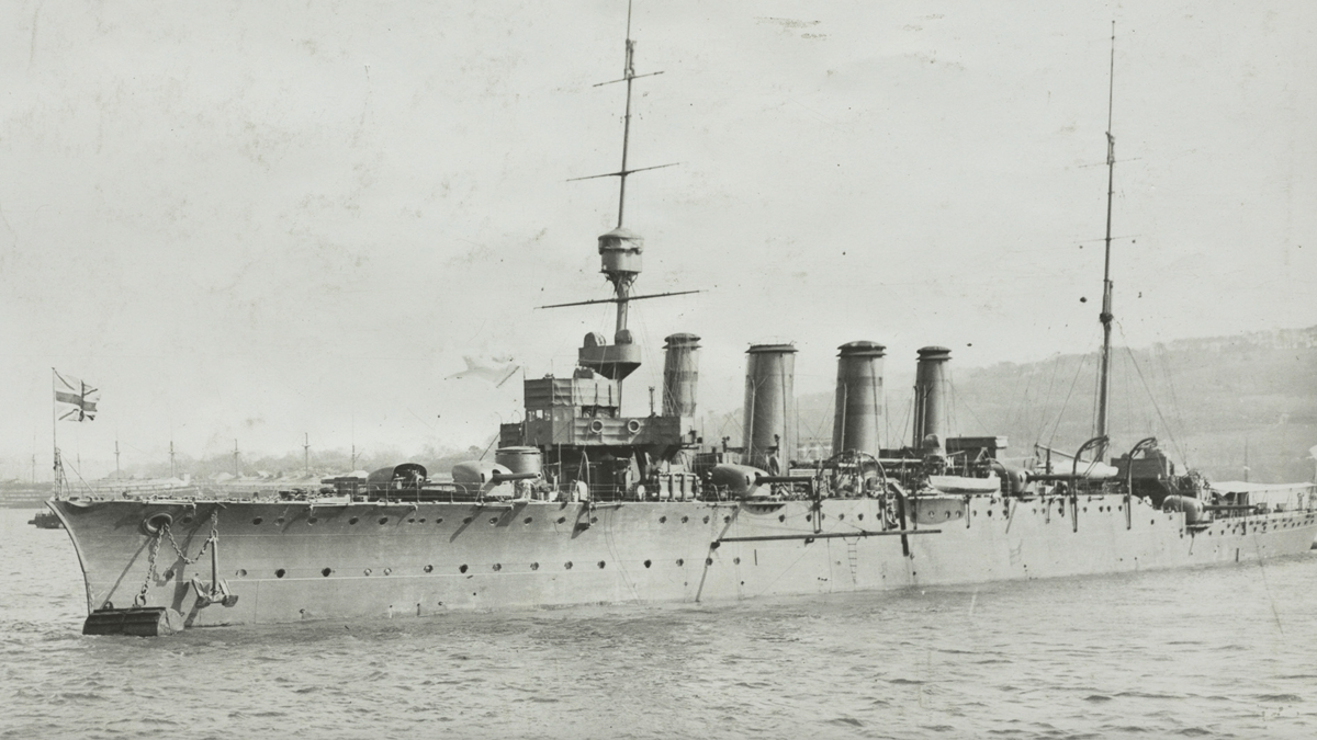 HMS Nottingham, 1915