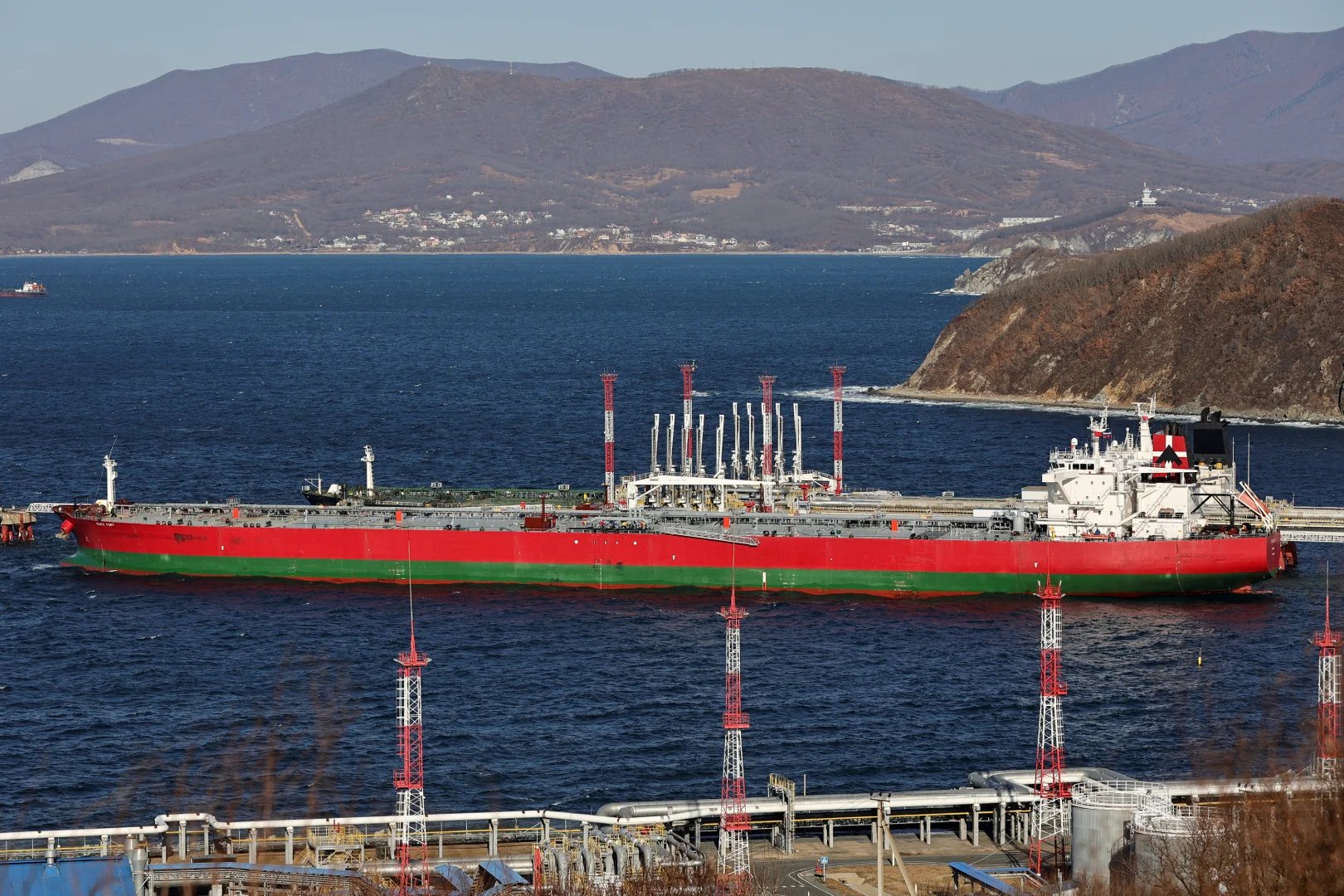 South Korea Probes Russia-Bound Fuel Cargoes