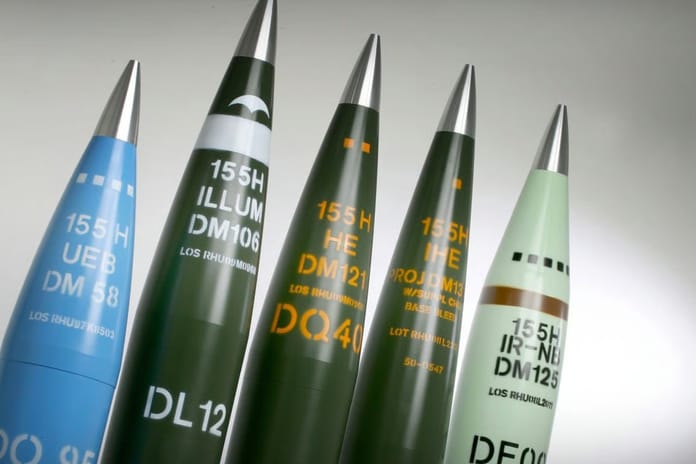 Rheinmetall, yüksek talep ortasında yurt dışına 155 mm top mermisi tedarik edecek