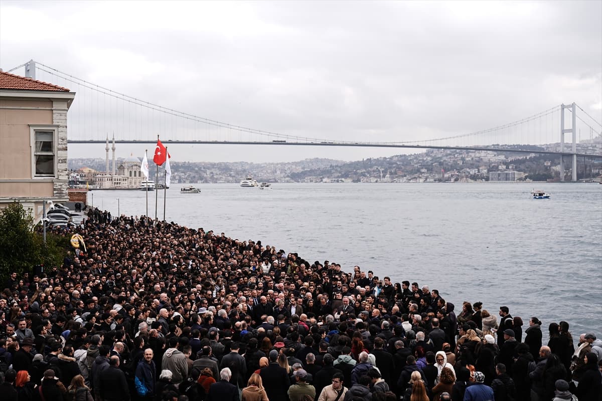 İlber Ortaylı son kez Galatasaray Üniversitesi’nde