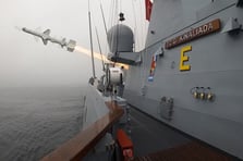 ATMACA gemisavar füzesi ilk kez hedef imha etti