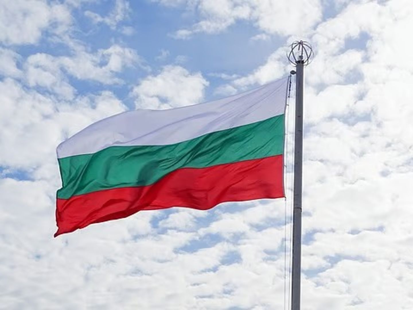Bulgaristan Türkçe bilen ajan ilanı verdi