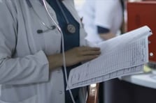 Resmi Gazete'de yayımlandı: Aile hekimlerine şiddet uygulayana 'sürgün' kaydı