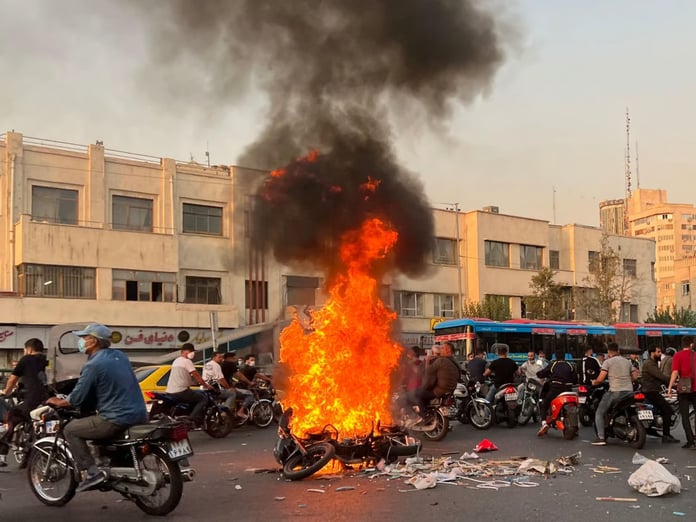 İran’daki protestolarda ölü sayısı 6 bin 563’e yükseldi
