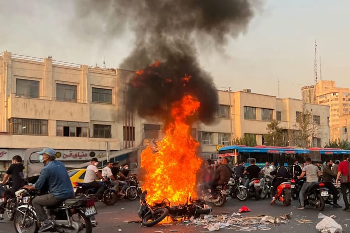 İran’daki protestolarda ölü sayısı 6 bin 563’e yükseldi