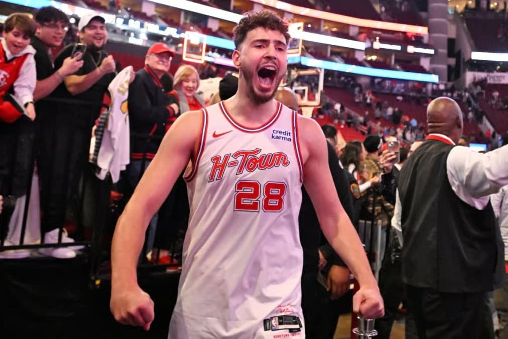Alperen Şengün’den double-double