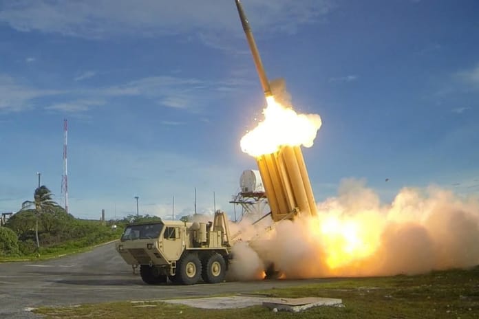 Güney Kore, yerli üretim uzun menzilli havadan karaya güdümlü füzeyi test etti