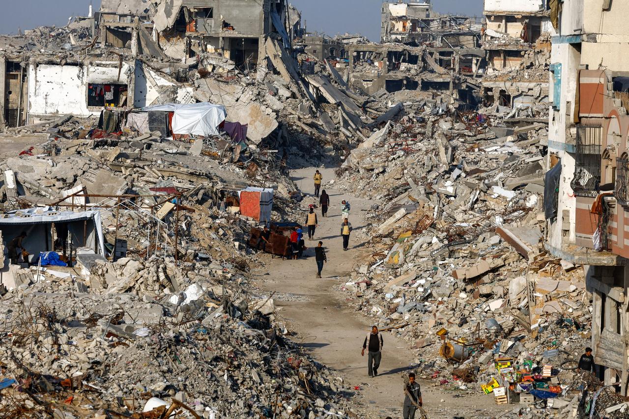 Gazze'de soykırımın izleri: Yıkım atığı 60 milyon tonu aştı
