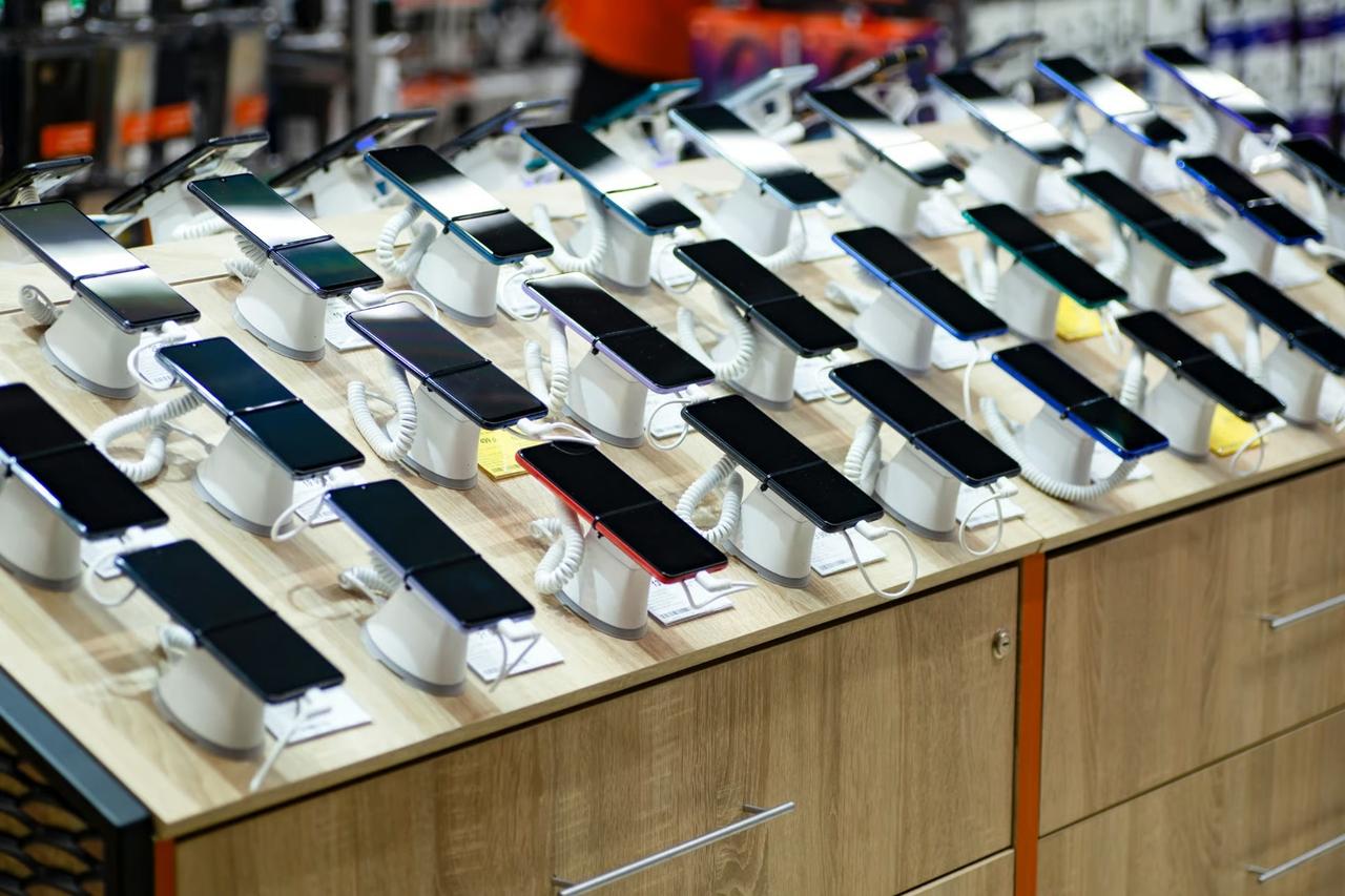 Ucuz telefonlara zam gelebilir: İthalatta yeni dönem