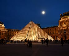 Louvre Müzesi soygununda inanılmaz güvenlik açığı