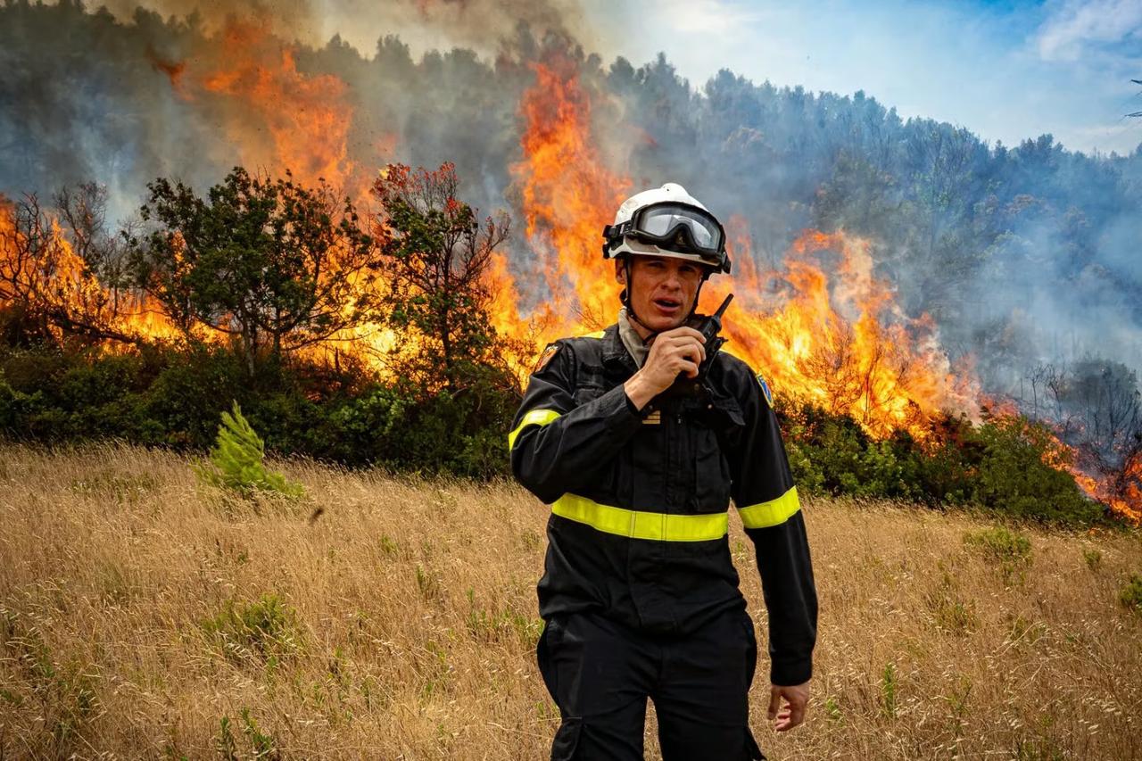 Fransa'da 26 vilayette turuncu alarm: Orman yangını riski arttı
