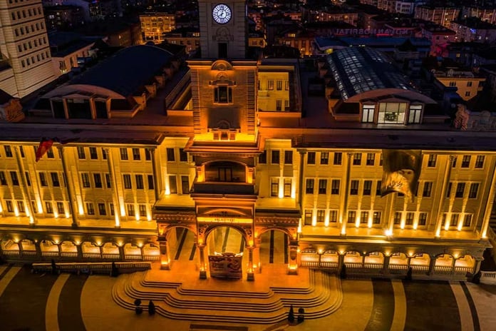 Büyükçekmece Belediyesi'ndeki rüşvet operasyonu davasında ara karar verildi