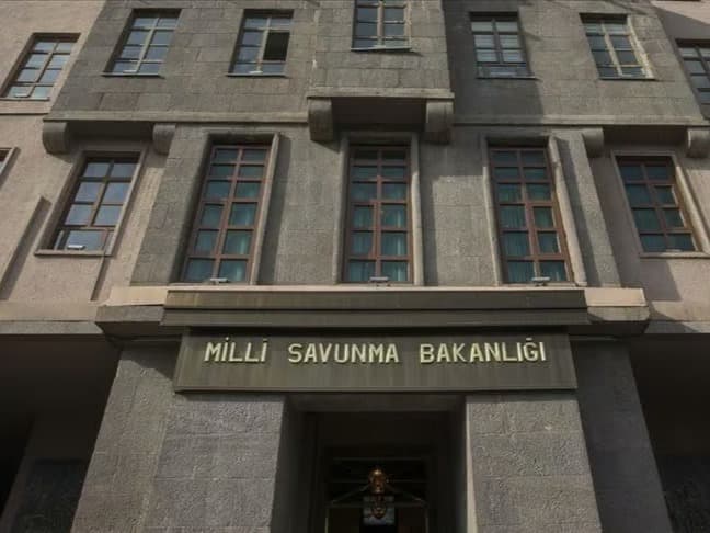 MSB'den 3’üncü Ana Jet Üs Komutanlığı açıklaması