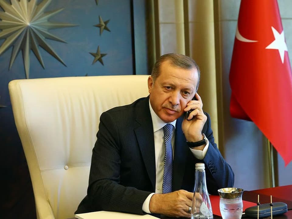 Cumhurbaşkanı Erdoğan şehit ailesiyle görüştü