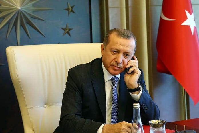 Cumhurbaşkanı Erdoğan, şehit ailesiyle telefonda görüştü