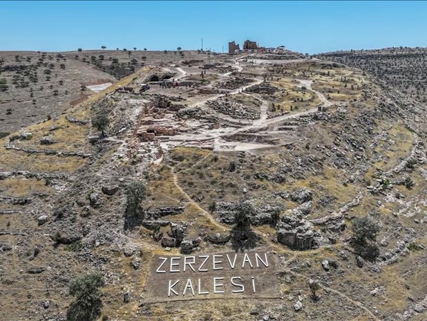 Zerzevan Kalesi'nde 1800 yıllık su dağıtım sistemi bulundu