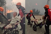 Alevlerin arasında kalan engelli vatandaş ekipler tarafından kurtarıldı