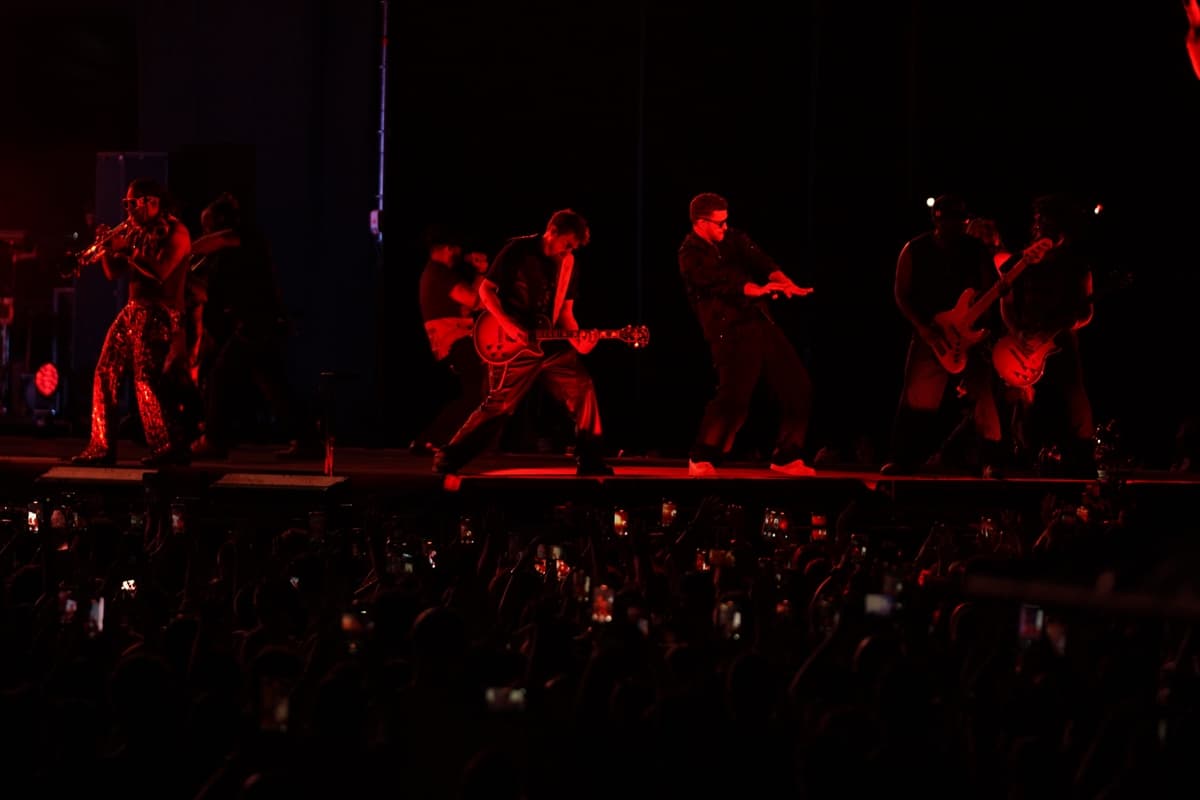 Dünyaca ünlü şarkıcı Justin Timberlake, İstanbul'da konser verdi