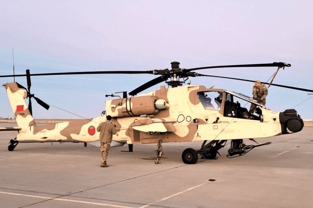 Fas ilk AH-64E Apache helikopterlerini teslim aldı