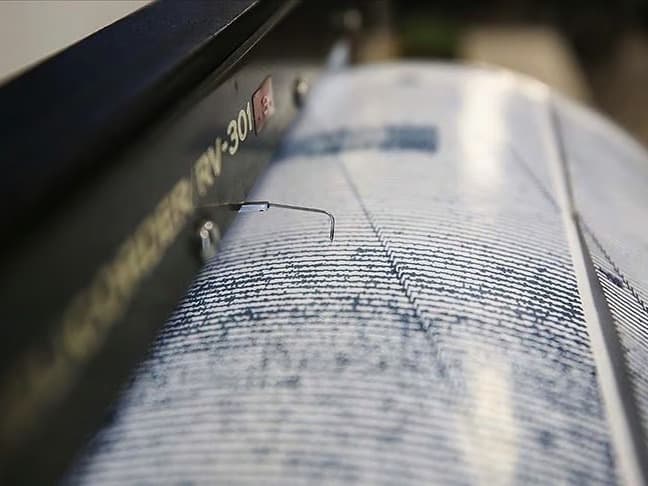Akdeniz'de 5.4 büyüklüğünde deprem