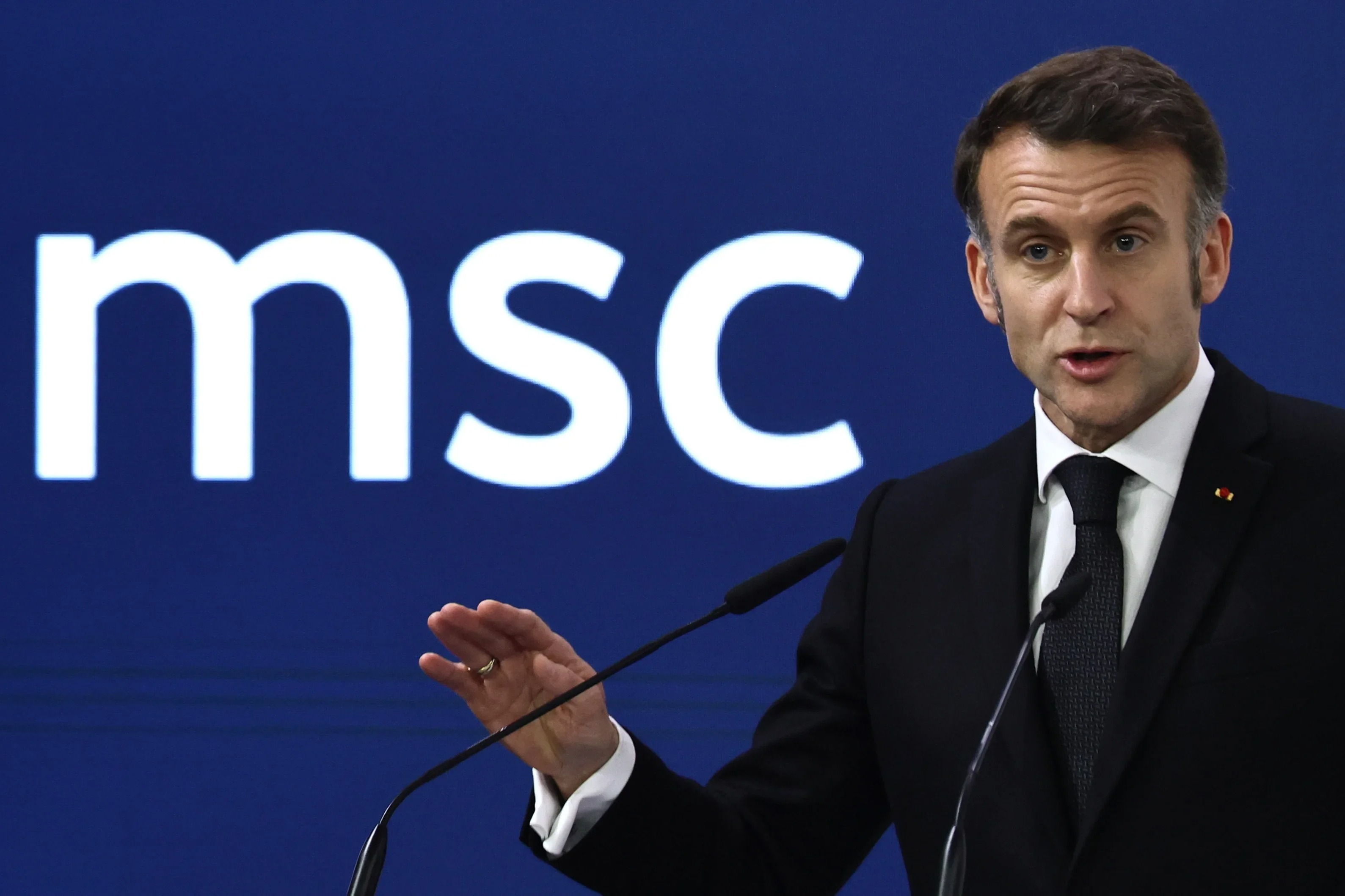 Macron: Fragmented EU Defense Would Be a 'Huge Mistake'
