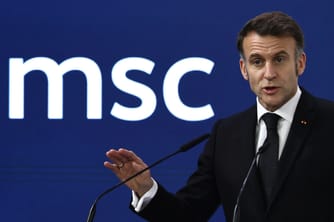 Macron: Fragmented EU Defense Would Be a 'Huge Mistake'