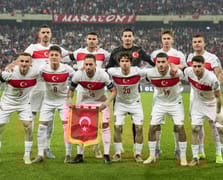 Play-off garanti, liderlik için 7 farklı galibiyet gerekiyor: A Milli Takım, İspanya deplasmanında