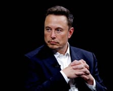 Elon Musk'ın yapay zekası Grok Musk'ı "Dünya tarihinin en büyük insanı" ilan etti