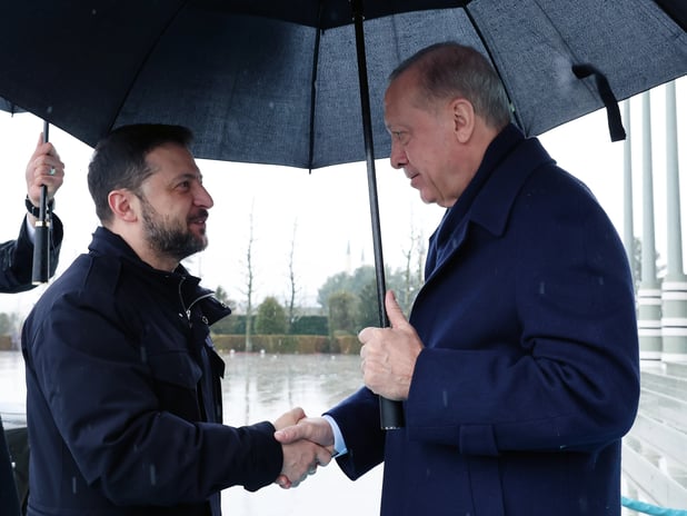 Zelesnkiy yarın müzakereleri canlandırmak için Türkiye'yi ziyaret edecek