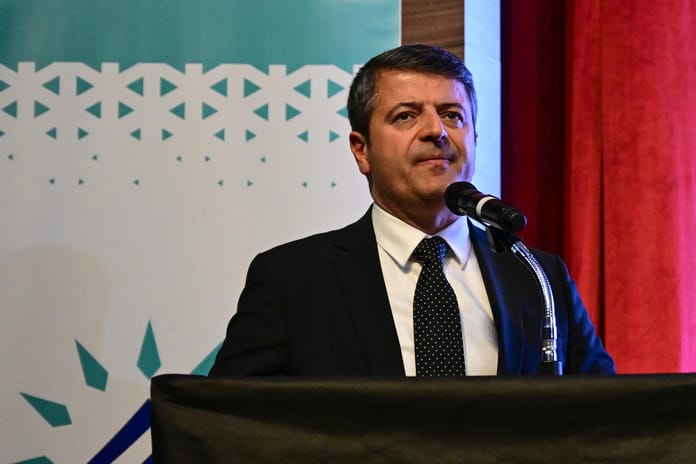 Adıyaman Belediye Başkanı Tutdere görevine iade edildi