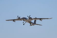 Bayraktar AKINCI TİHA, iki KEMANKEŞ mühimmatıyla başarılı testler gerçekleştirdi