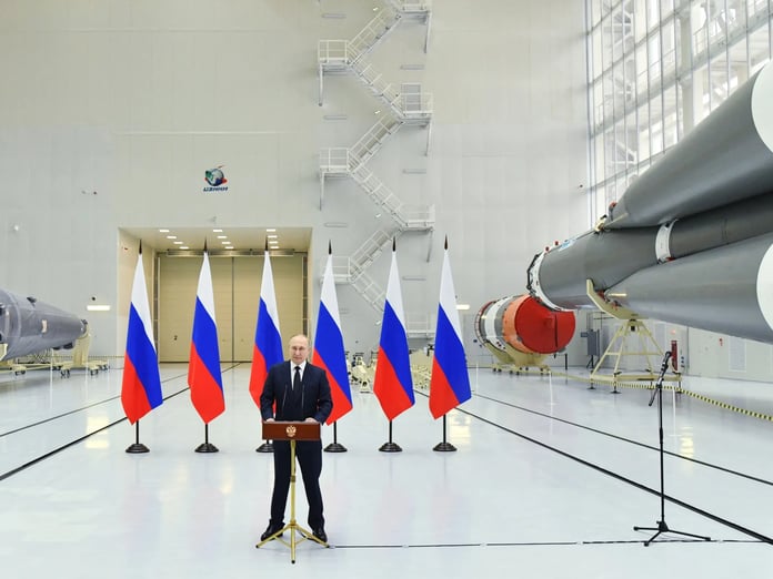 Rusya, Oreshnik balistik füzelerinin seri üretimine başladı
