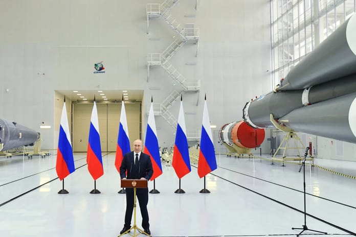 Rusya, Oreshnik balistik füzelerinin seri üretimine başladı