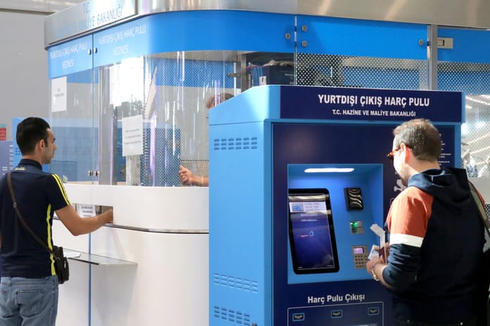 Yurt dışına çıkış harcı ne kadar, arttı mı? Resmi Gazete ile 2025 güncel yurt dışına çıkış harcı kaç TL oldu?