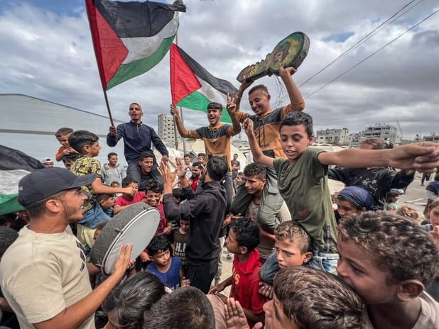 Gazze’de ateşkes ve esir takası başladı