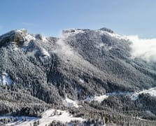 Kastamonu'da kar yağışı Ilgaz ve Yaralıgöz dağlarını beyaza bürüdü