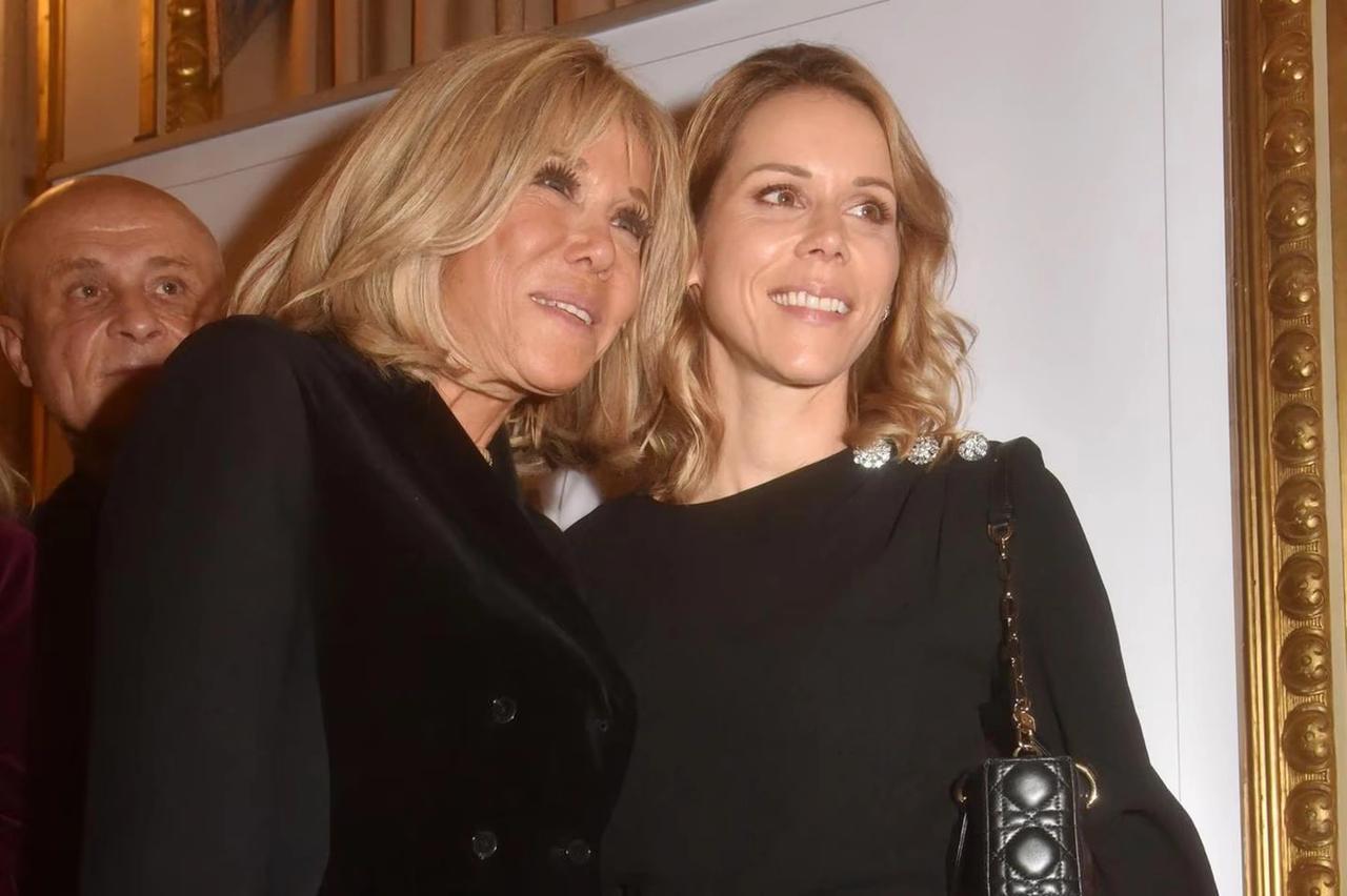 Brigitte Macron ve Tiphaine Auzière - Sosyal medya