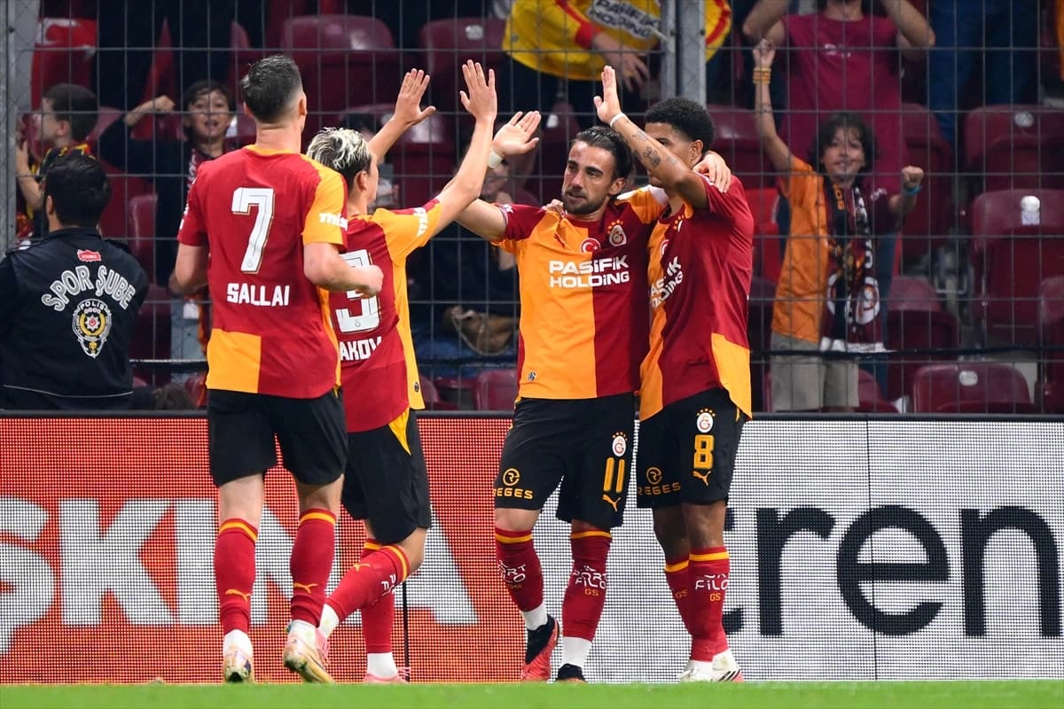 Galatasaray'ın Şampiyonlar Ligi kadrosu açıklandı