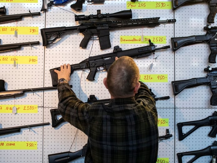 Polonya'da bireysel silahlanma rekor kırdı